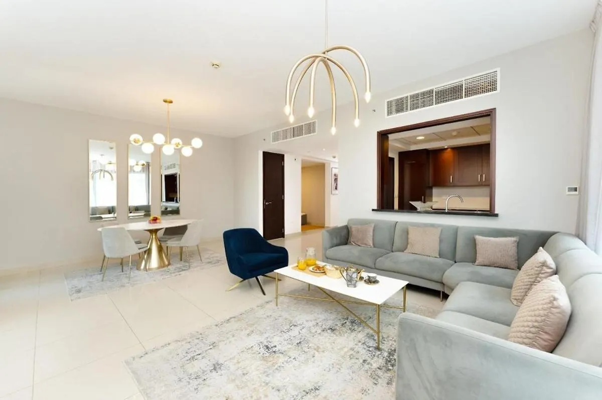 Apartment Serene Homes -Creative Burj And Fountain Views Dubai Vereinigte Arabische Emirate