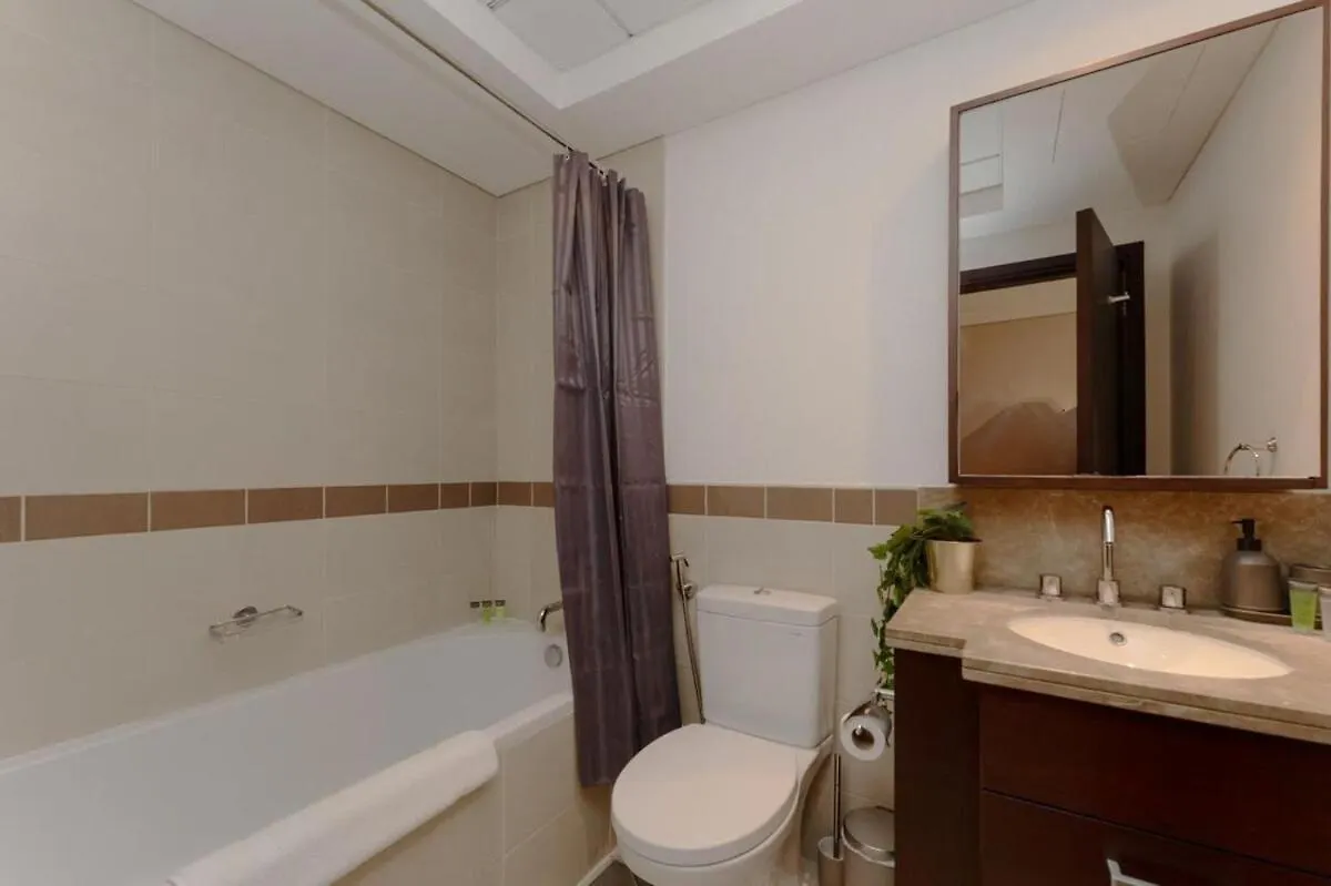 Apartment Serene Homes -Creative Burj And Fountain Views Dubai