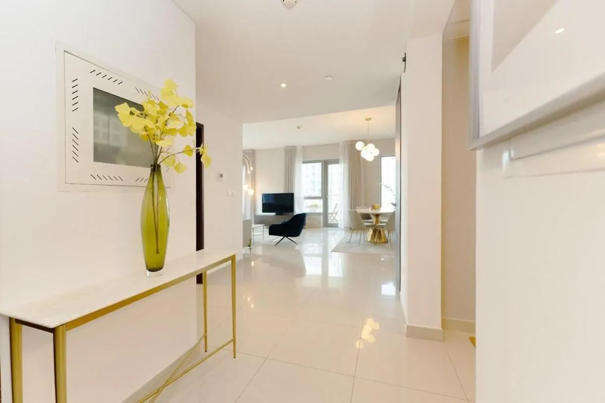 Apartment Serene Homes -Creative Burj And Fountain Views Dubai Vereinigte Arabische Emirate